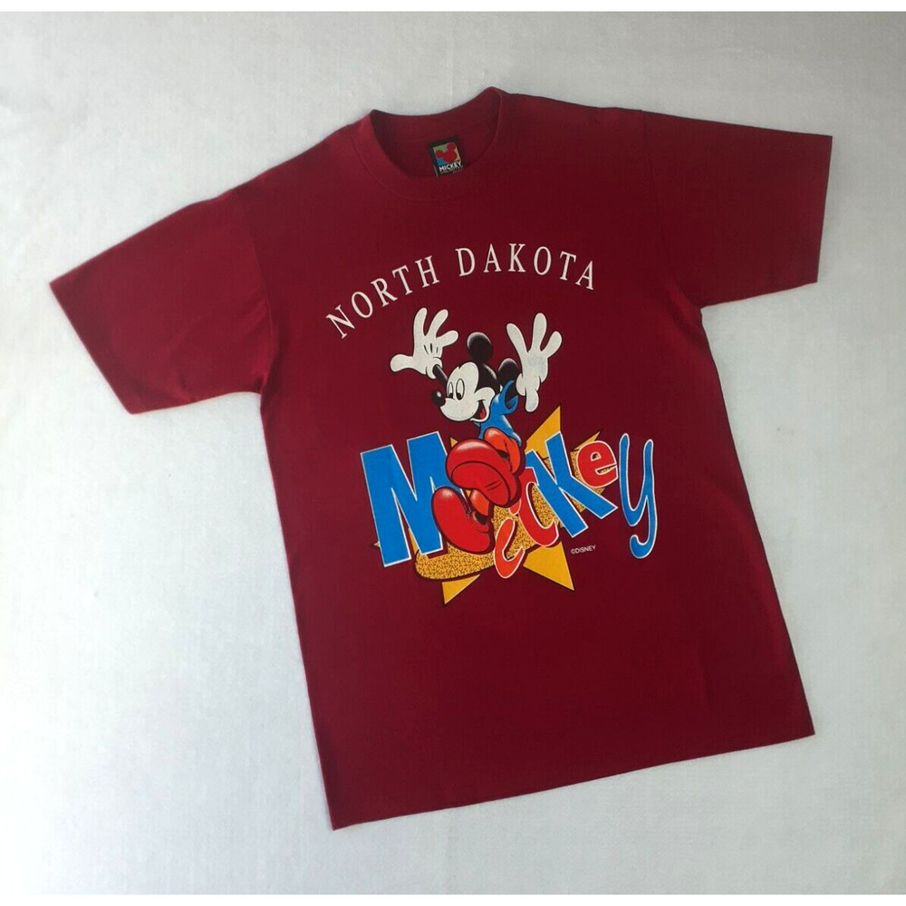 MICKEY NORTH DAKOTA Vintage Graphic T-Shirt By Velva Sheen M Made in USA NWOT